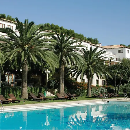 Отель Formentor, A Royal Hideaway