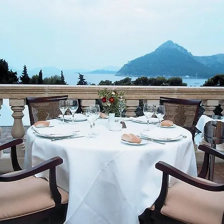 Formentor, A Royal Hideaway 波连萨港